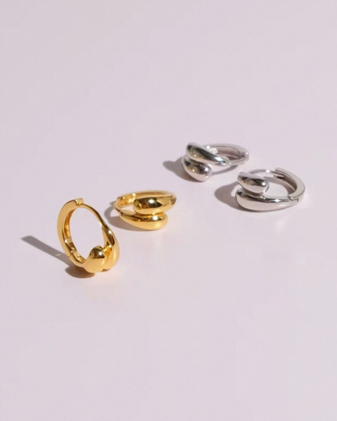 結びイヤリング