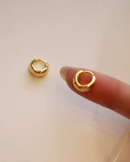 ミニフープピアス