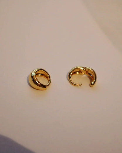 ミニフープピアス