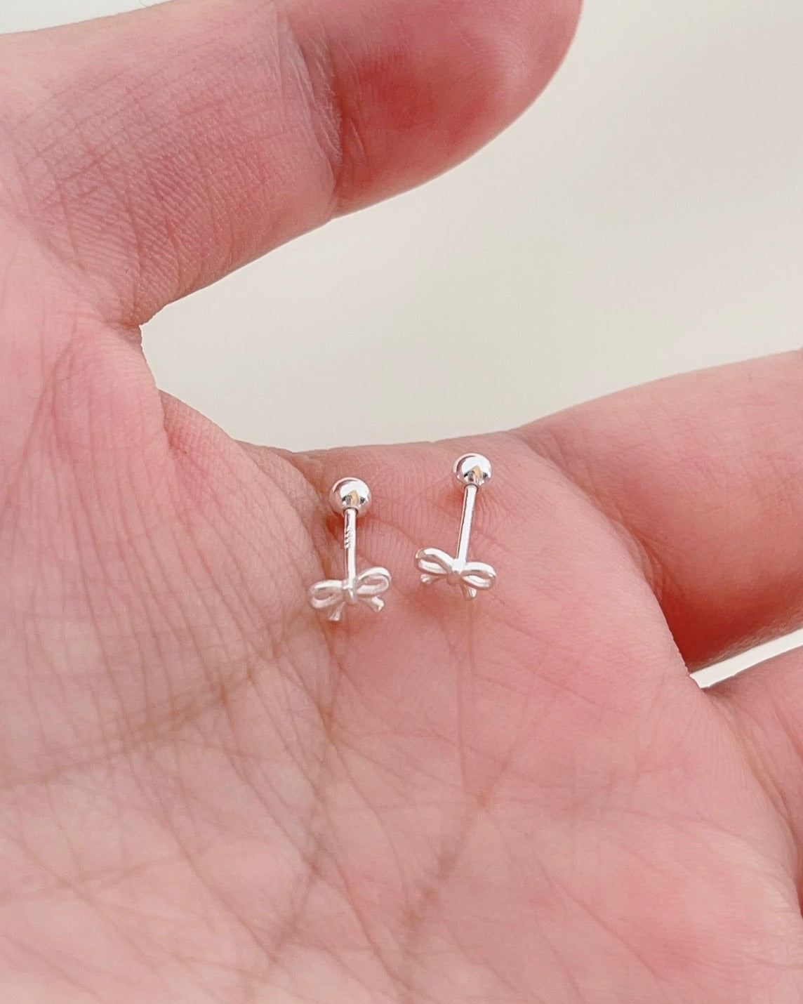 ミニリボン ボールキャッチピアス