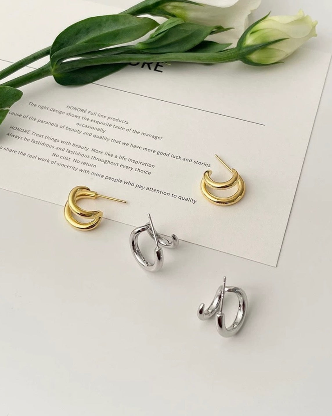 ダブルレイヤー ゴールドフープピアス