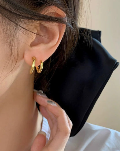 ダブルレイヤー ゴールドフープピアス