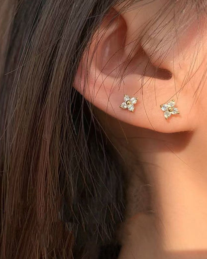 クローバー ボールキャッチピアス