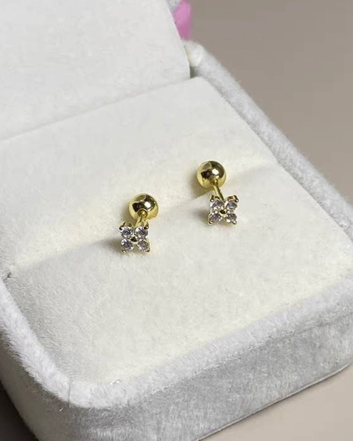 クローバー ボールキャッチピアス