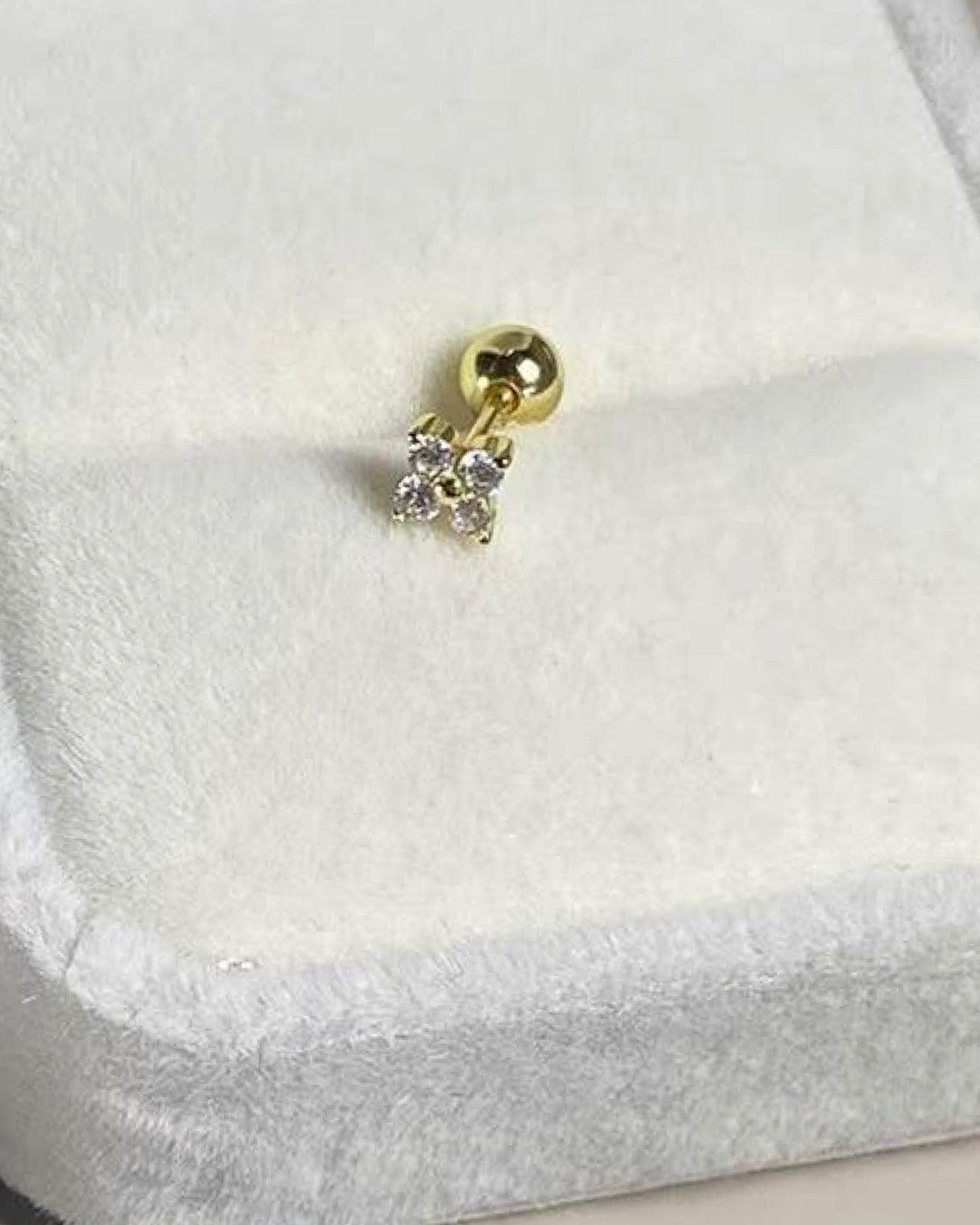 クローバー ボールキャッチピアス