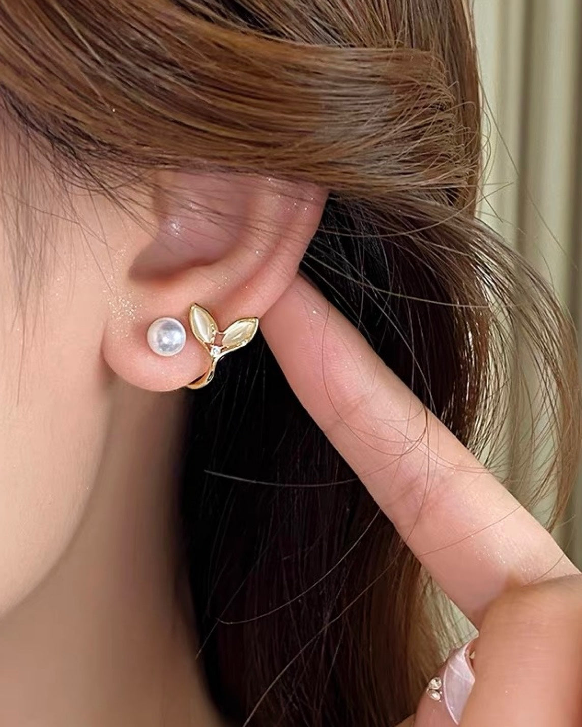 パールマーメイドテールピアス